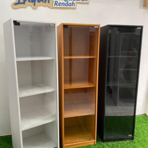 Lemari kaca single minimalis PVC glossy modern elegan Lemari pajangan kaca single minimalis bebas debu Lemari kaca single minimalis untuk pajangan rumah modern Lemari kaca PVC glossy praktis dan estetik untuk rumah Lemari pajangan kaca minimalis elegan untuk ruangan kecil