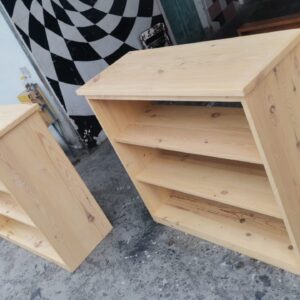 Rak serbaguna kayu jati belanda finishing plitur natural Rak serbaguna jati belanda kokoh dan rapi custom ukuran Rak serbaguna kayu jati belanda estetik dan multifungsi Rak serbaguna custom 5–10 hari finishing natural plitur Rak serbaguna kayu jati belanda harga partai lebih murah